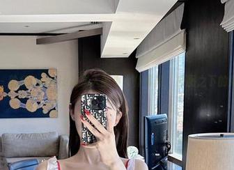 微密圈 – 脸红Dearie的主人的小女仆写真，原图之下的炫酷细节