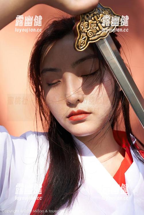 蜜桃社-Rola 蜜桃社 - 直击心底的Rola甜心图库:高分辨率,细节都不放过。