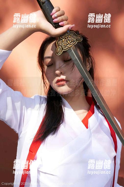 蜜桃社 - 佩琦Pinky真会玩，灰丝作品里的福利满满，让我有种想多呆一会儿的冲动