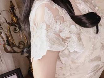 “陌陌咕咕咕”把少女的定制图集弄得好看得让人想问，拍照其实有那么难吗？