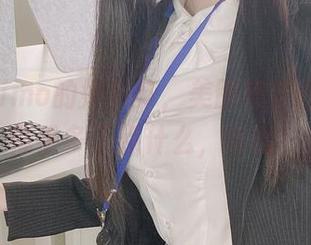 霜月shimo的奶牛梦，美图和套图结合，似乎多了点什么，哈哈！