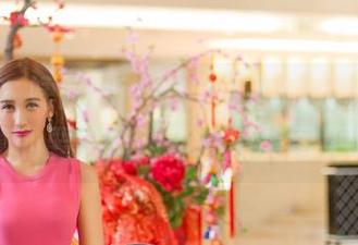 青豆客 – 婕西儿jessie的瑜伽大挑战：难道我真的要这样扭？高清美图见真章！