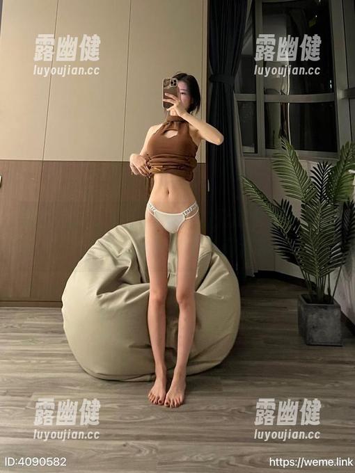 微密圈 - 哎呦，黎允熙的死库水太撩人了，敢不敢斜眼下载高清？